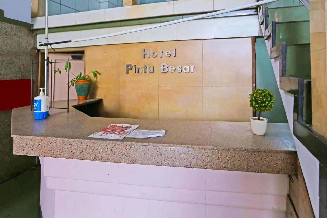 Collection O 92739 Hotel Pintu Besar Yakarta Exterior foto
